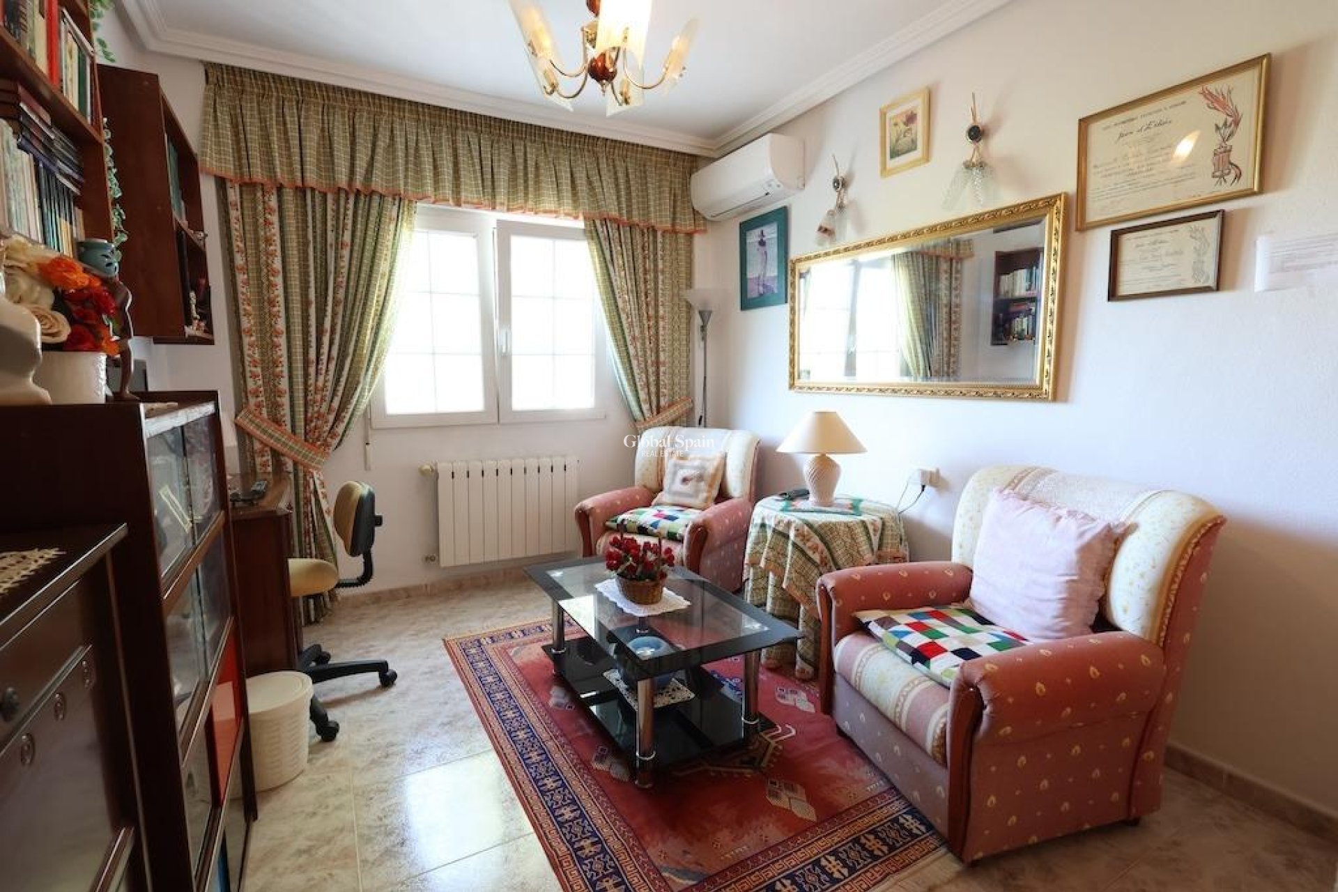 Wederverkoop - Villa -
ORIHUELA COSTA - Villamartín-Las Filipinas