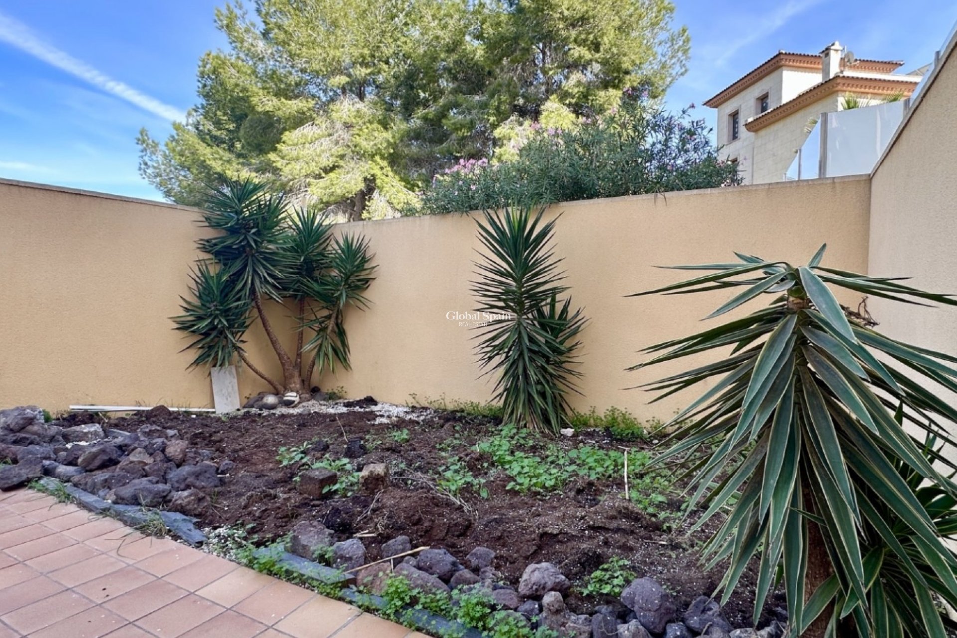 Wederverkoop - Villa -
ORIHUELA COSTA - VILLAMARTÍN