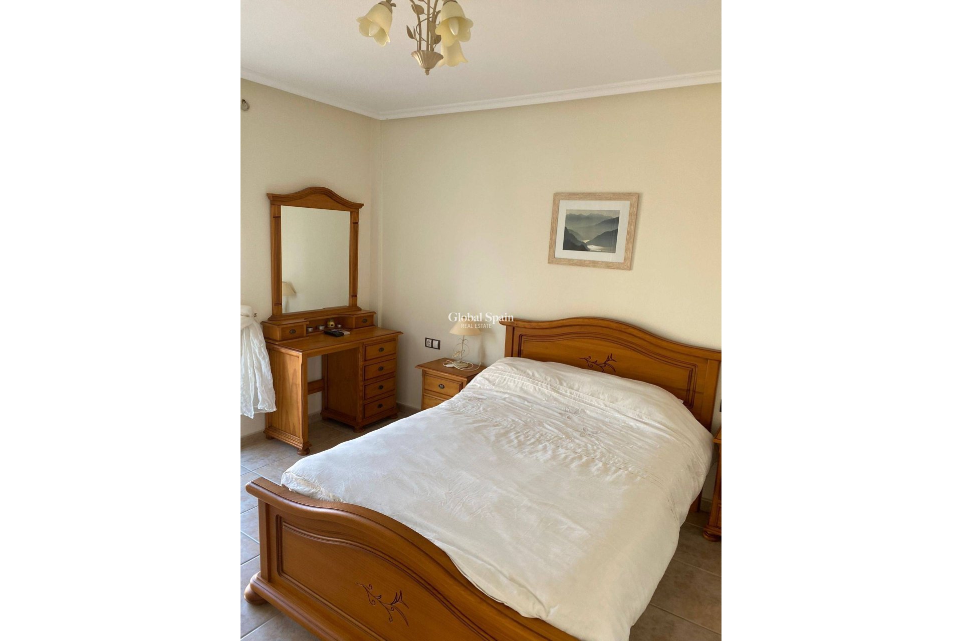 Wederverkoop - VILLA -
ORIHUELA COSTA - VILLAMARTÍN