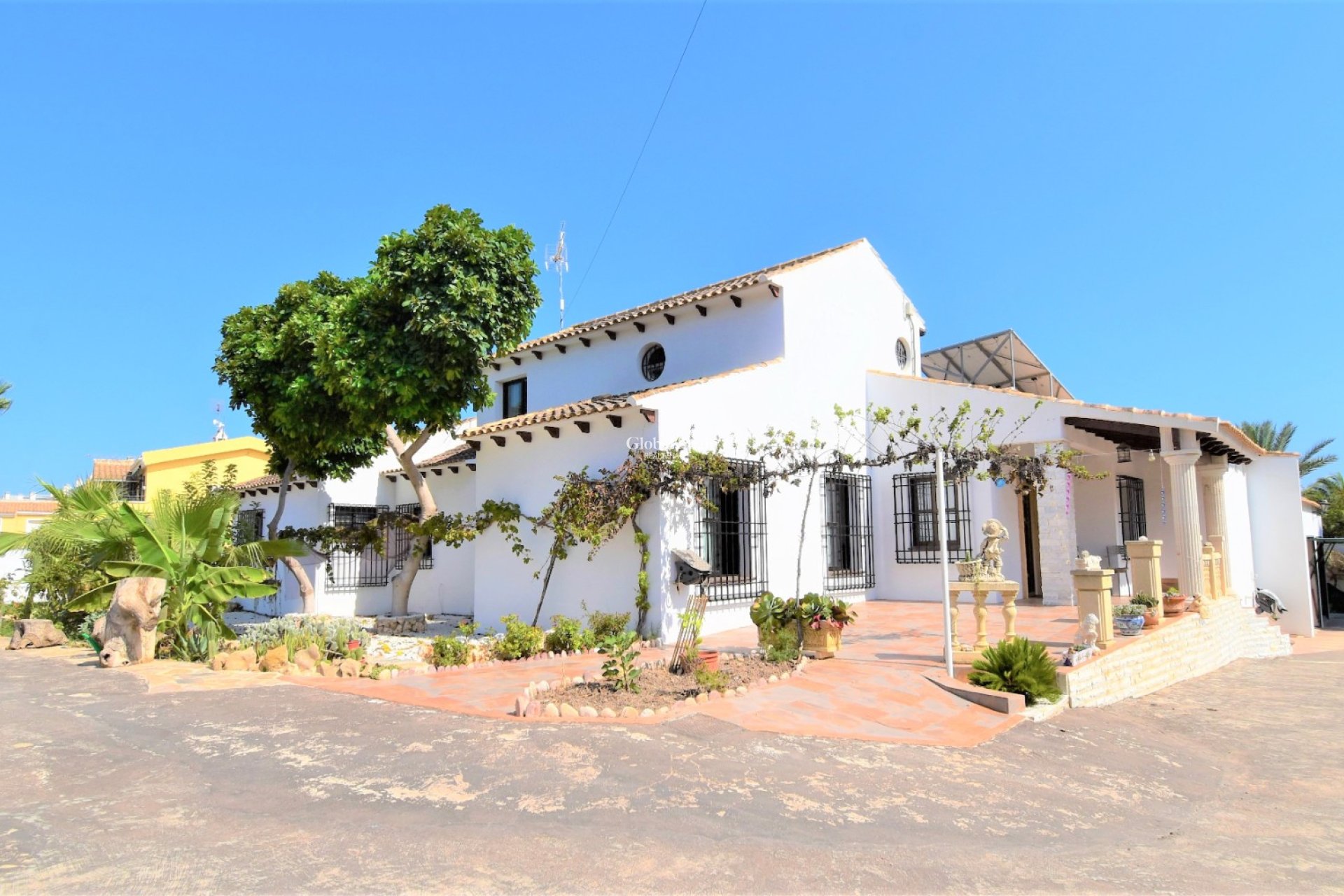 Wederverkoop - VILLA -
Orihuela Costa - Villamartin