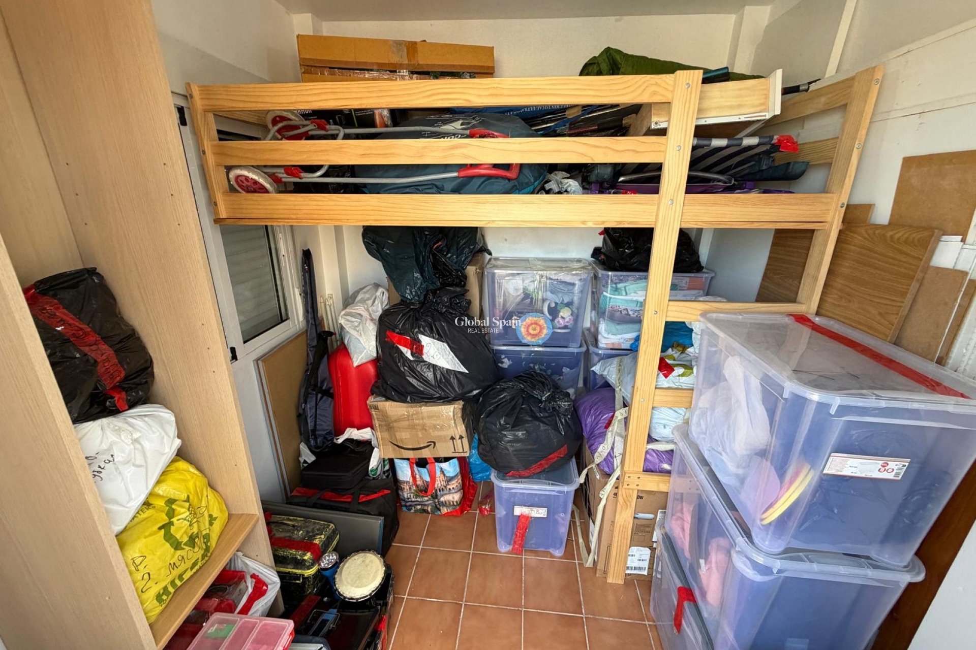 Wederverkoop - VILLA -
ORIHUELA COSTA - VILLAMARTÍN
