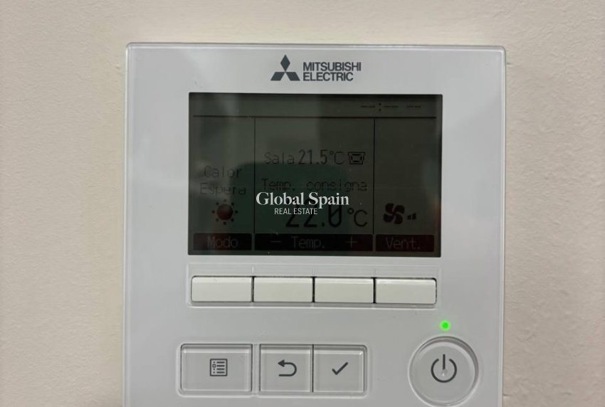 Wederverkoop - VILLA -
ORIHUELA - Inland