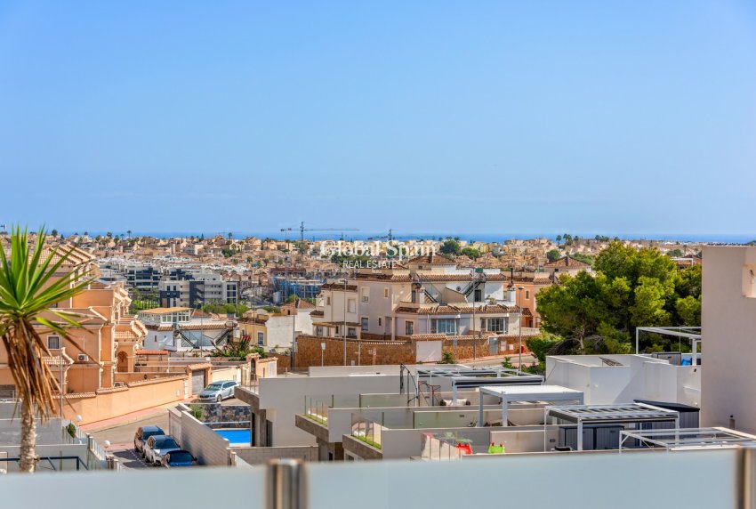 Wederverkoop - VILLA -
ORIHUELA - Inland