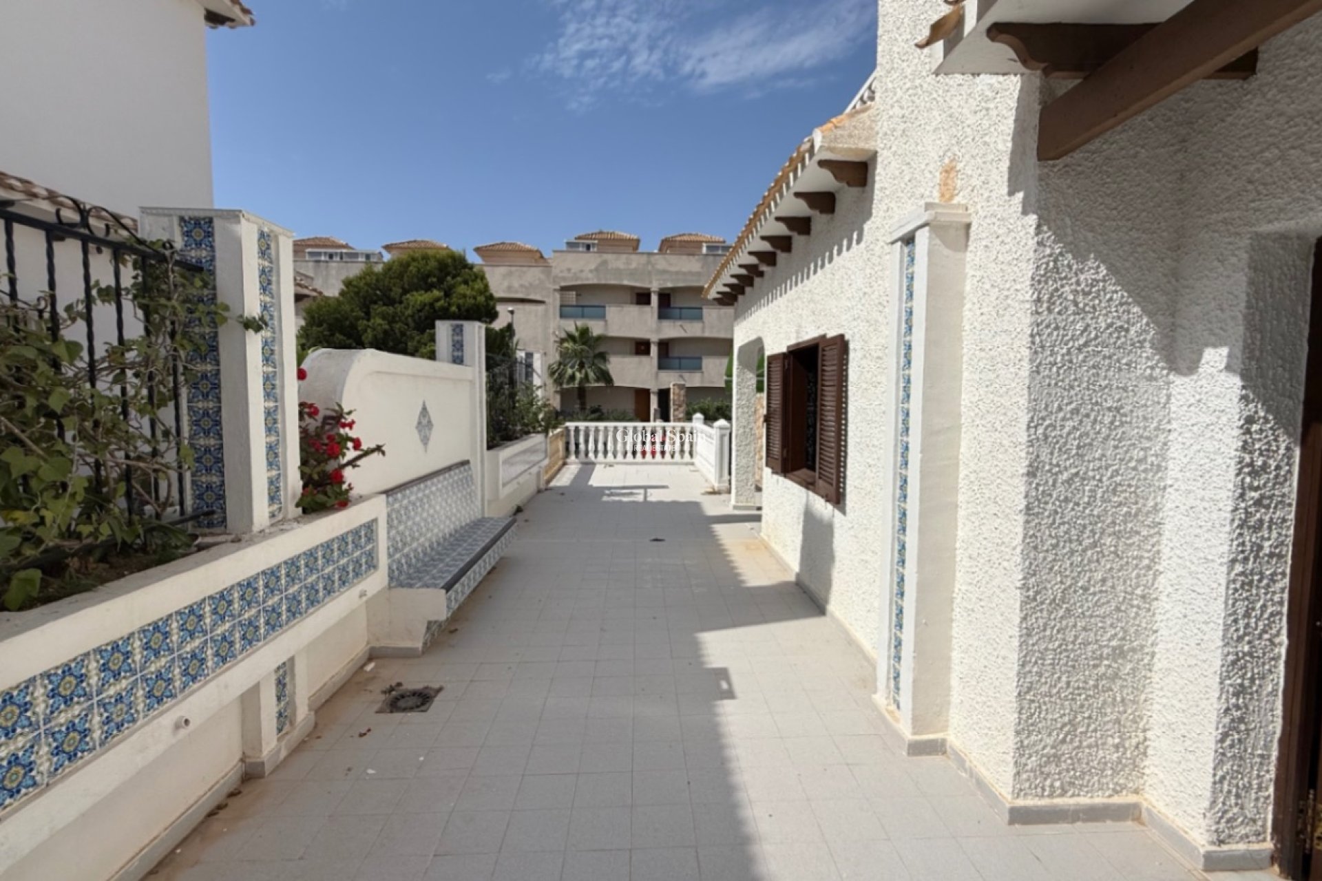 Wederverkoop - VILLA -
ORIHUELA - Inland