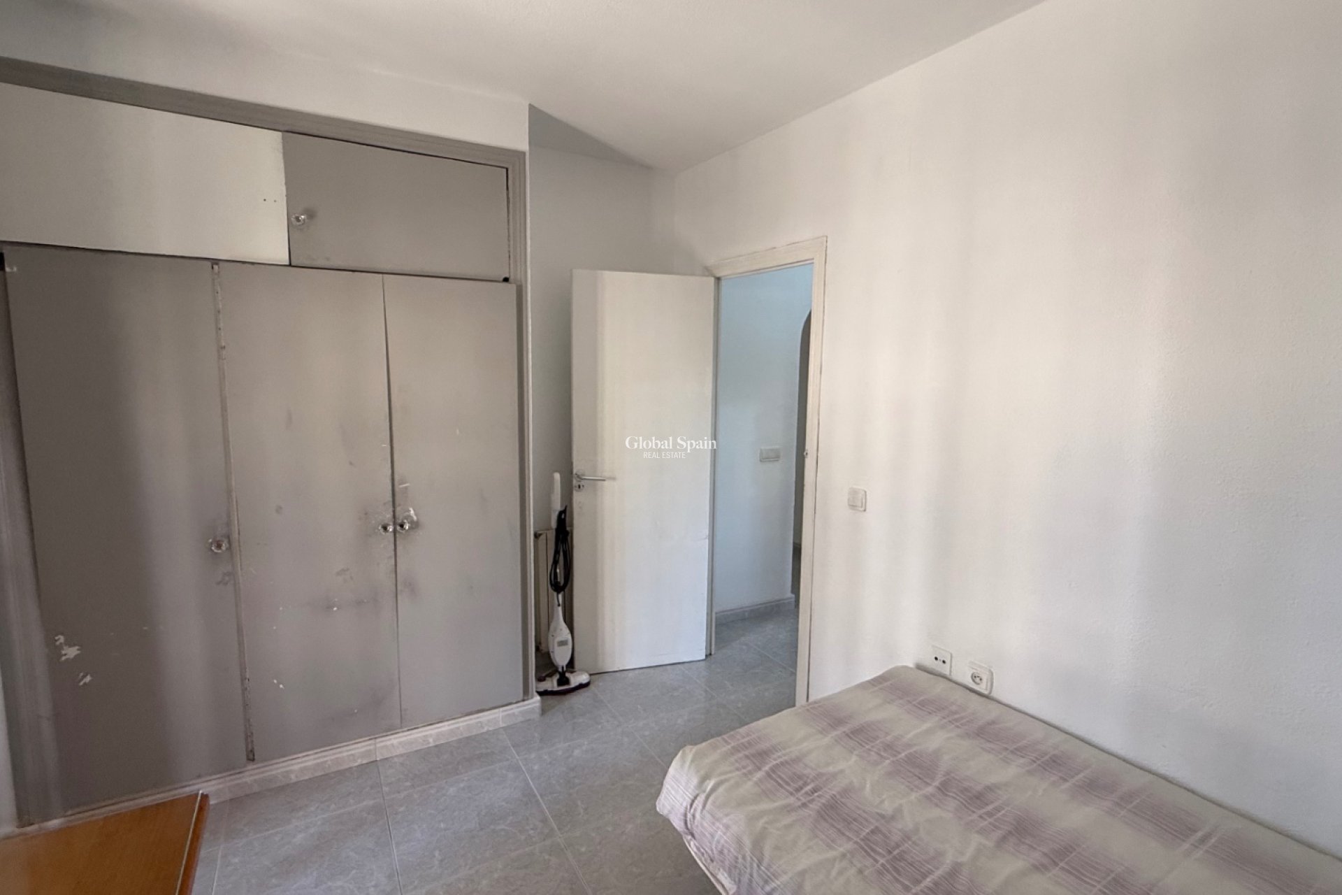 Wederverkoop - VILLA -
ORIHUELA - Inland