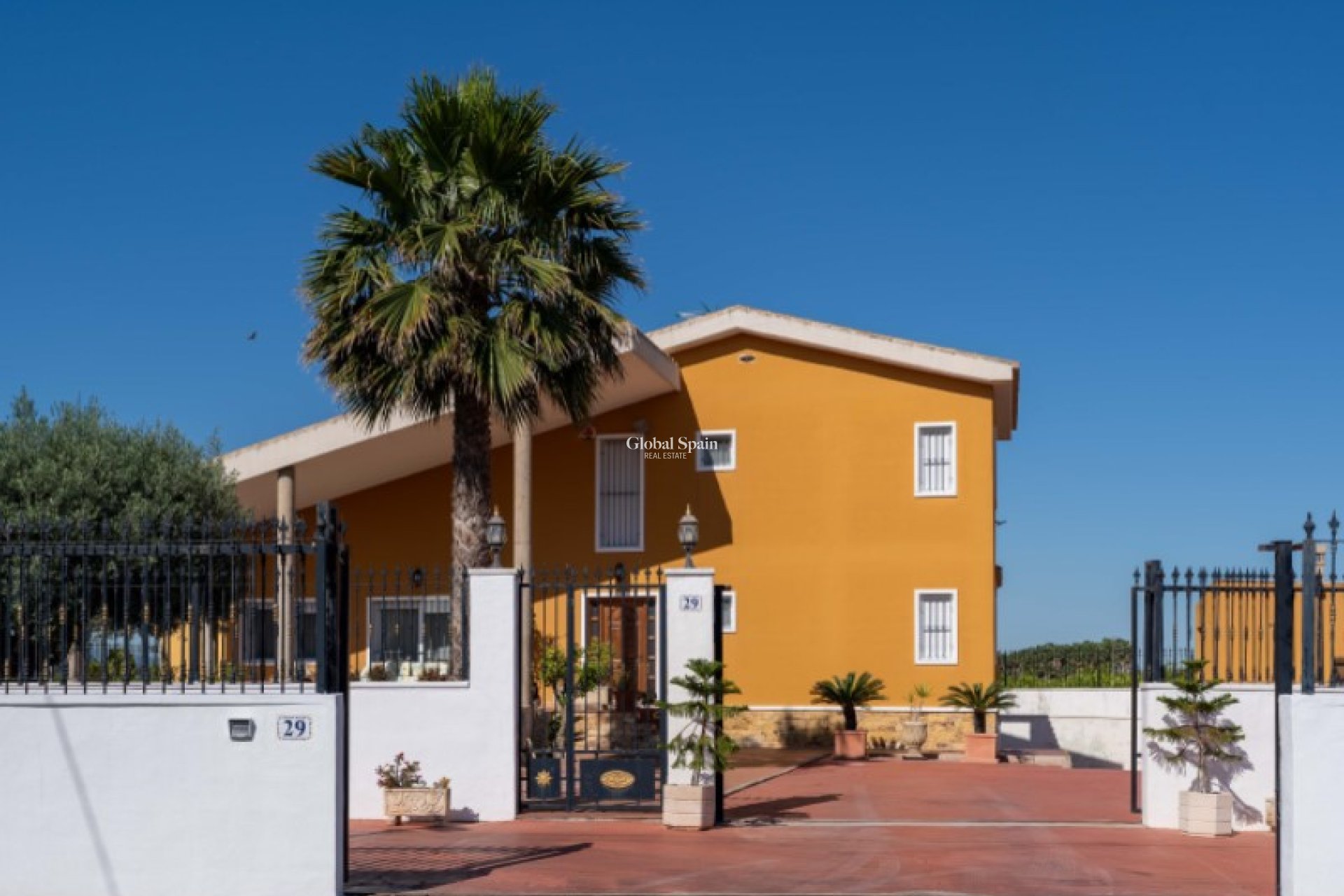 Wederverkoop - VILLA -
ORIHUELA - Inland