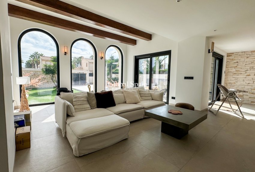 Wederverkoop - VILLA -
ORIHUELA - Inland