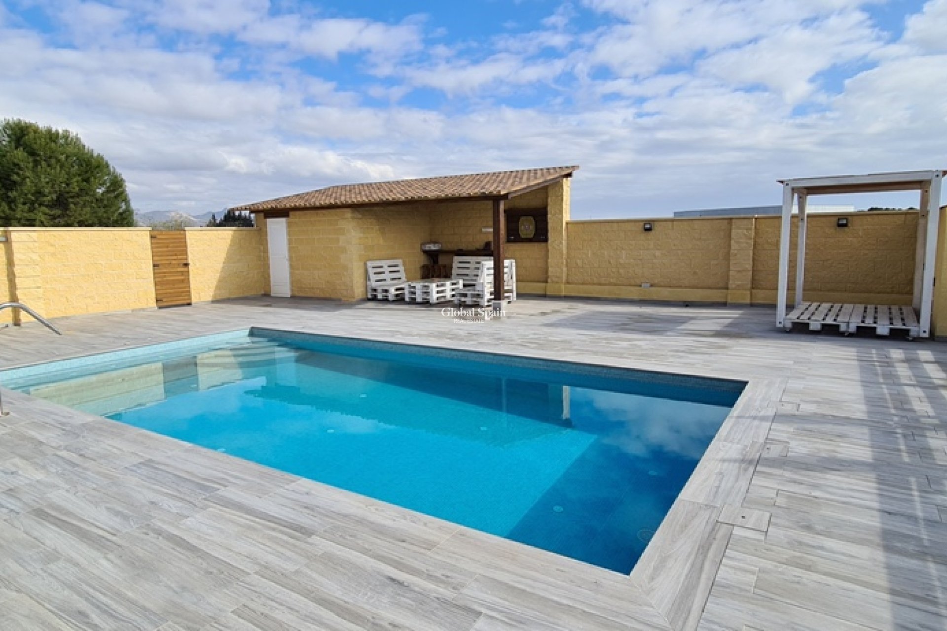 Wederverkoop - Villa -
ORIHUELA - La Matanza