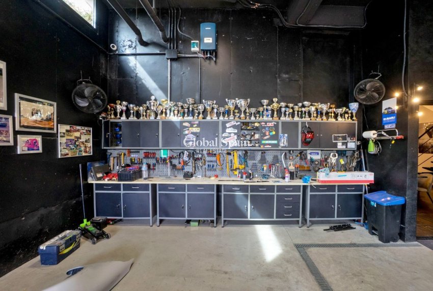 Wederverkoop - VILLA -
ORIHUELA - LAS COLINAS GOLF RESORT