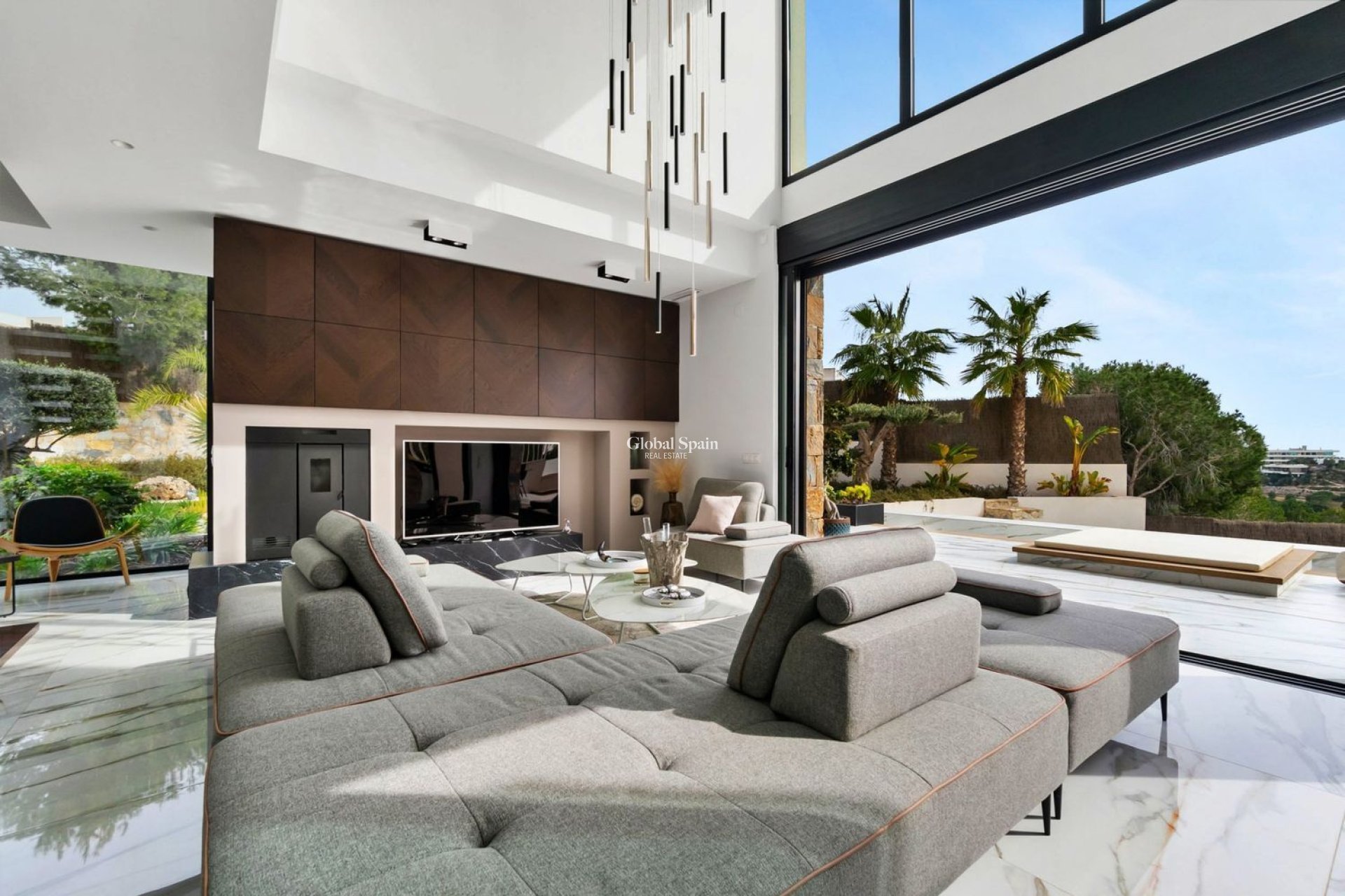 Wederverkoop - VILLA -
ORIHUELA - LAS COLINAS GOLF RESORT