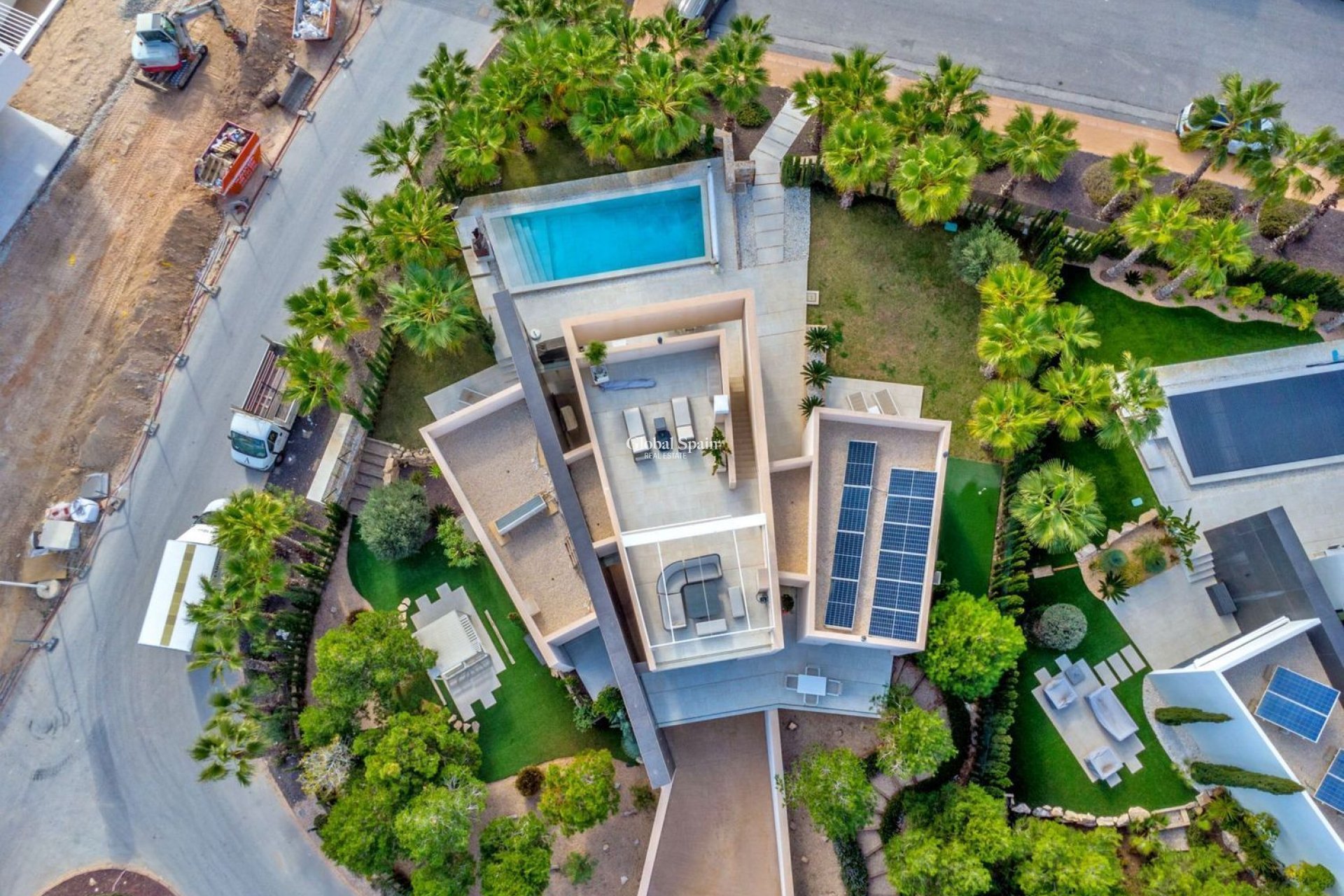 Wederverkoop - VILLA -
ORIHUELA - LAS COLINAS GOLF RESORT