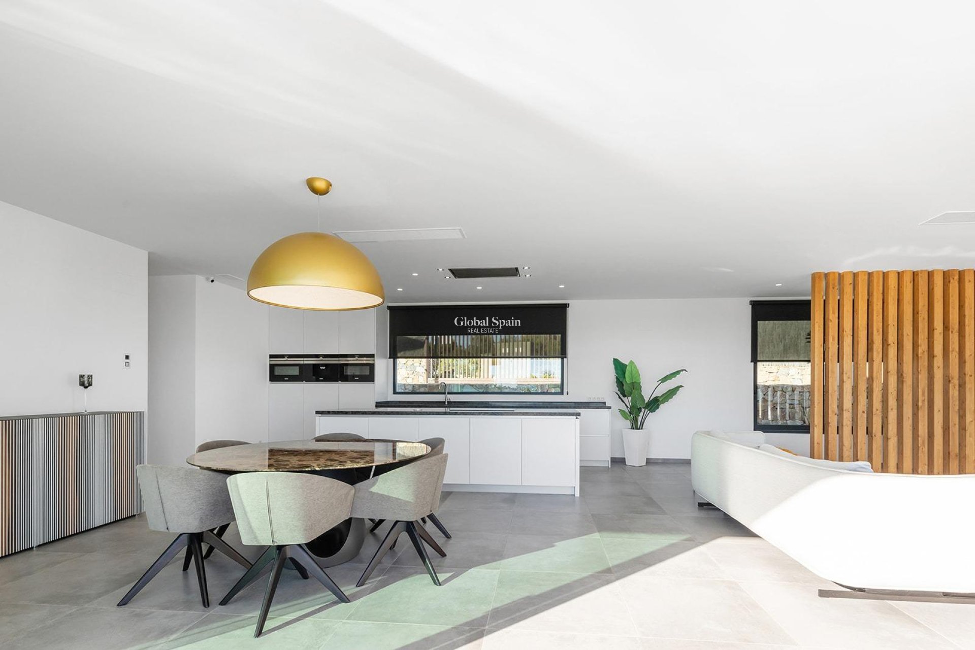 Wederverkoop - VILLA -
ORIHUELA - LAS COLINAS GOLF RESORT