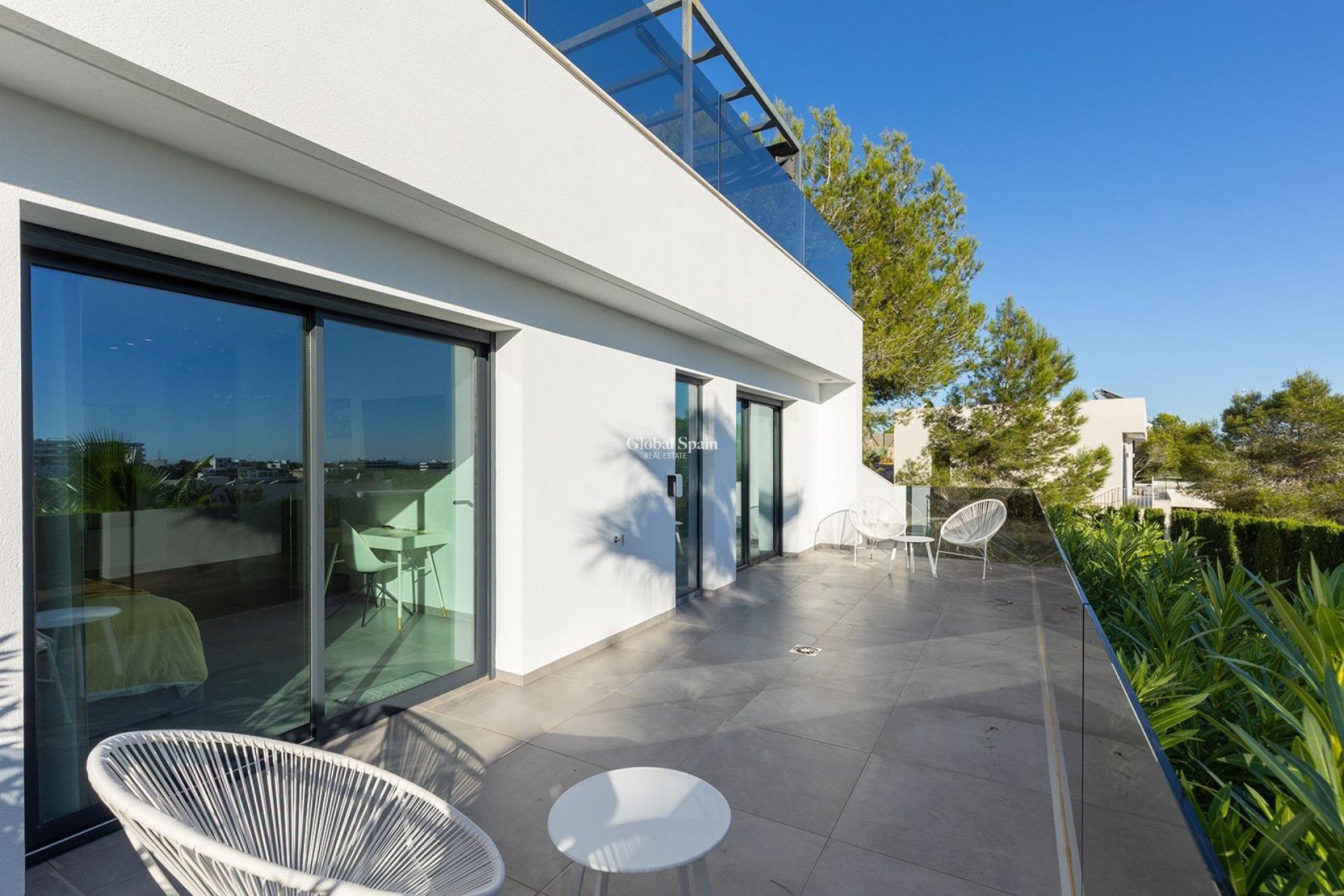 Wederverkoop - VILLA -
ORIHUELA - LAS COLINAS GOLF RESORT