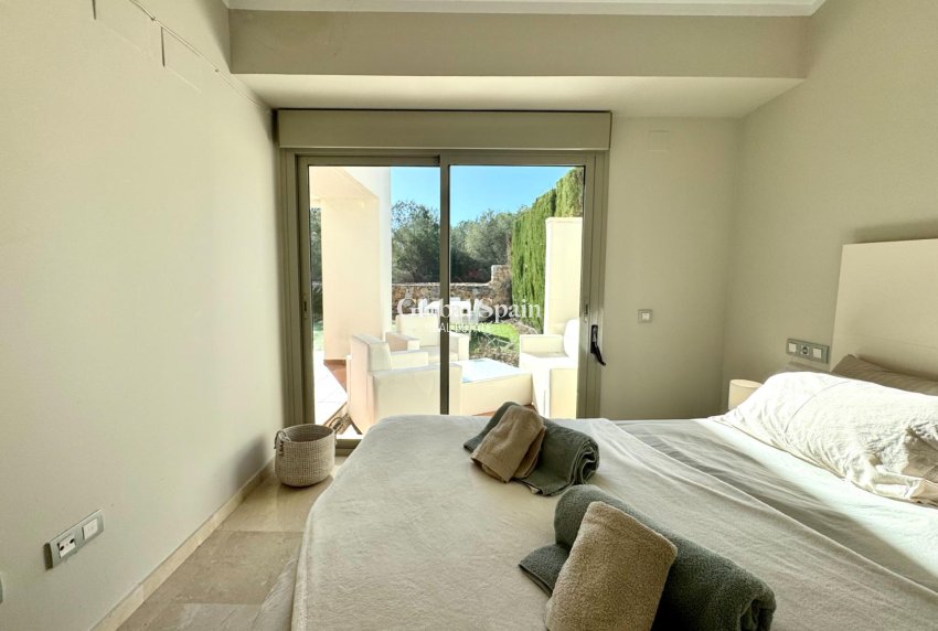 Wederverkoop - VILLA -
ORIHUELA - LAS COLINAS GOLF RESORT