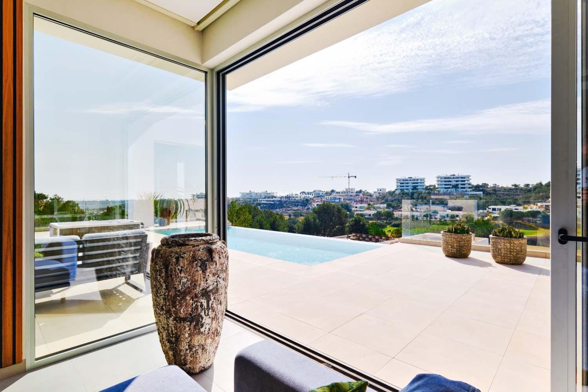 Wederverkoop - VILLA -
ORIHUELA - LAS COLINAS GOLF RESORT