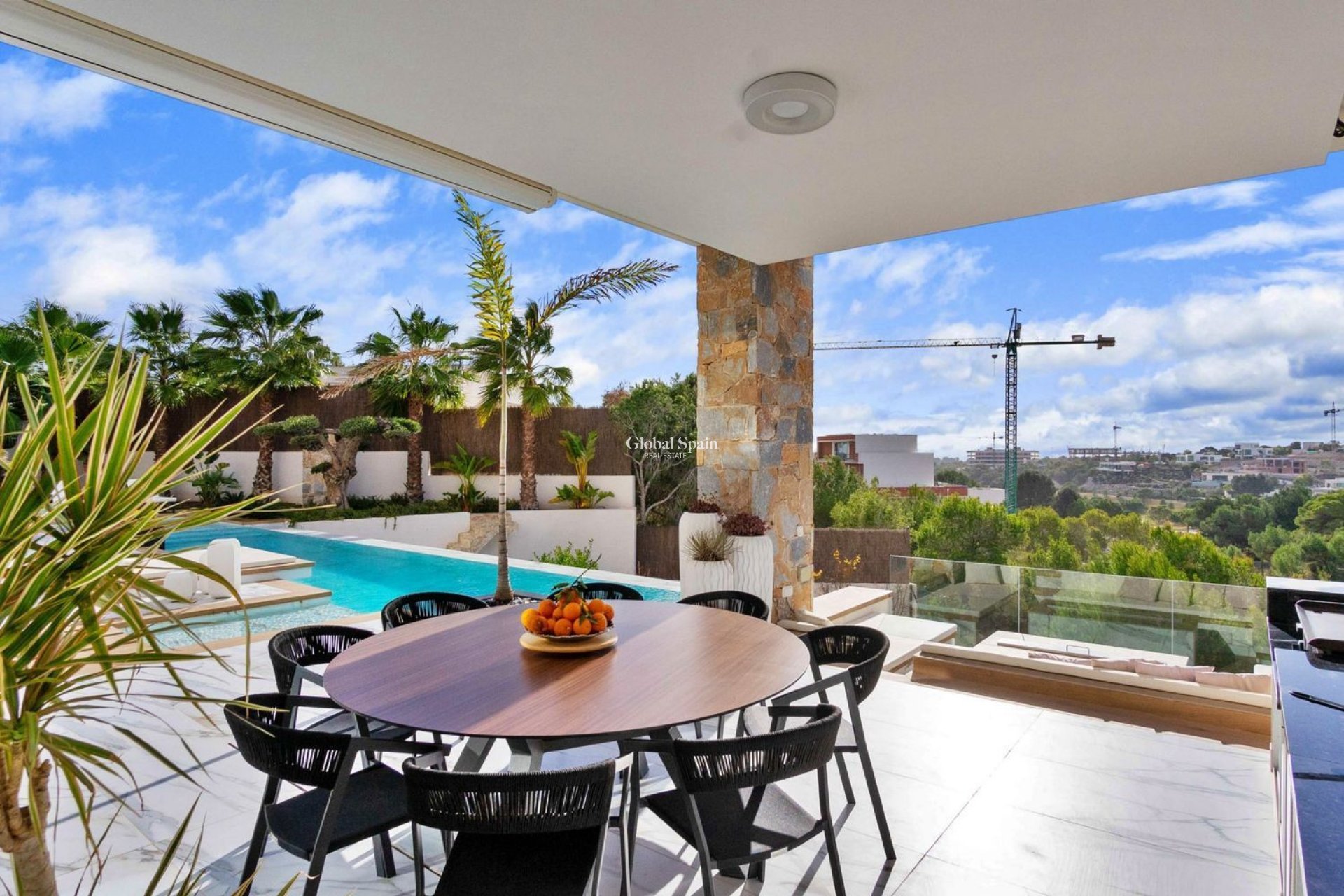 Wederverkoop - VILLA -
ORIHUELA - LAS COLINAS GOLF RESORT