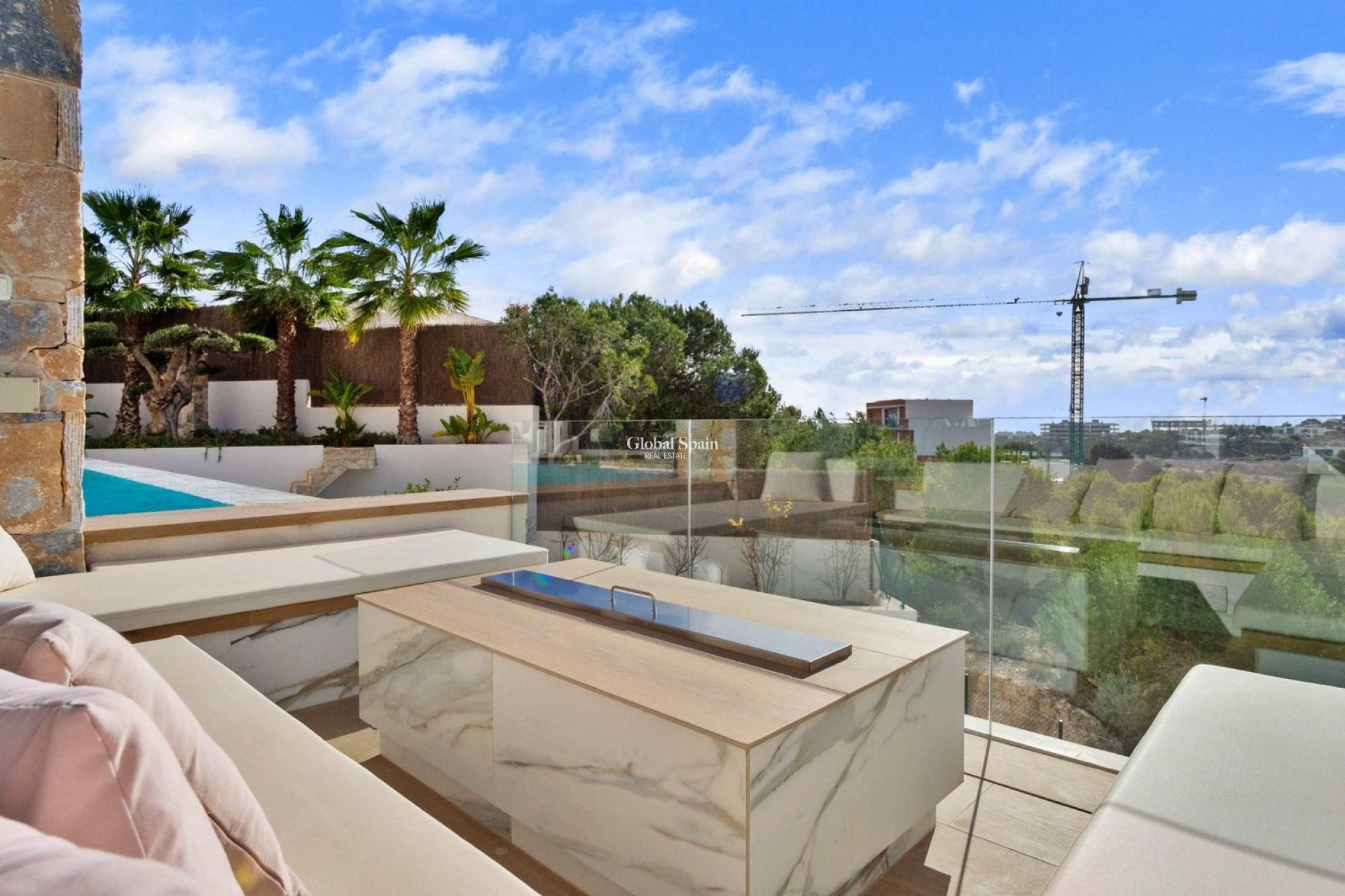 Wederverkoop - VILLA -
ORIHUELA - LAS COLINAS GOLF RESORT