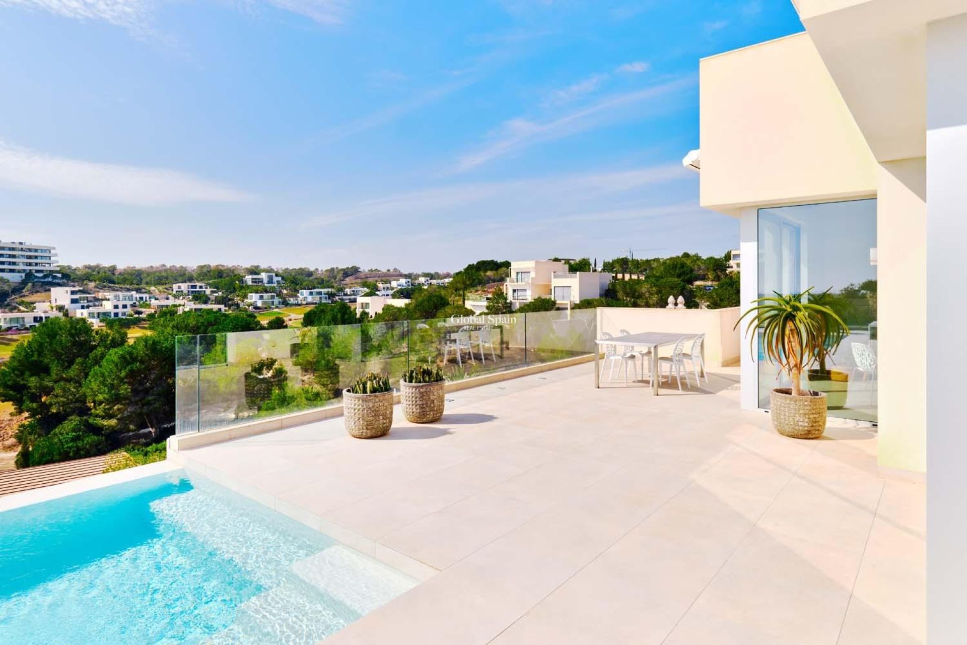 Wederverkoop - VILLA -
ORIHUELA - LAS COLINAS GOLF RESORT