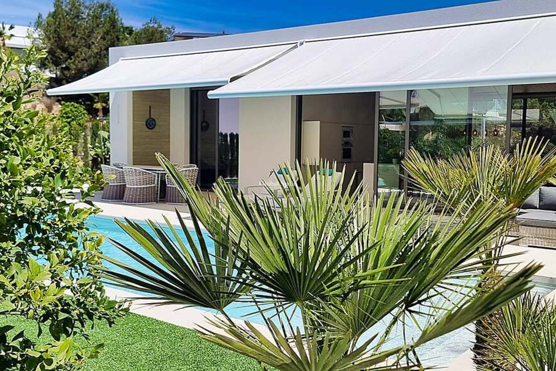 Wederverkoop - VILLA -
ORIHUELA - LAS COLINAS GOLF RESORT
