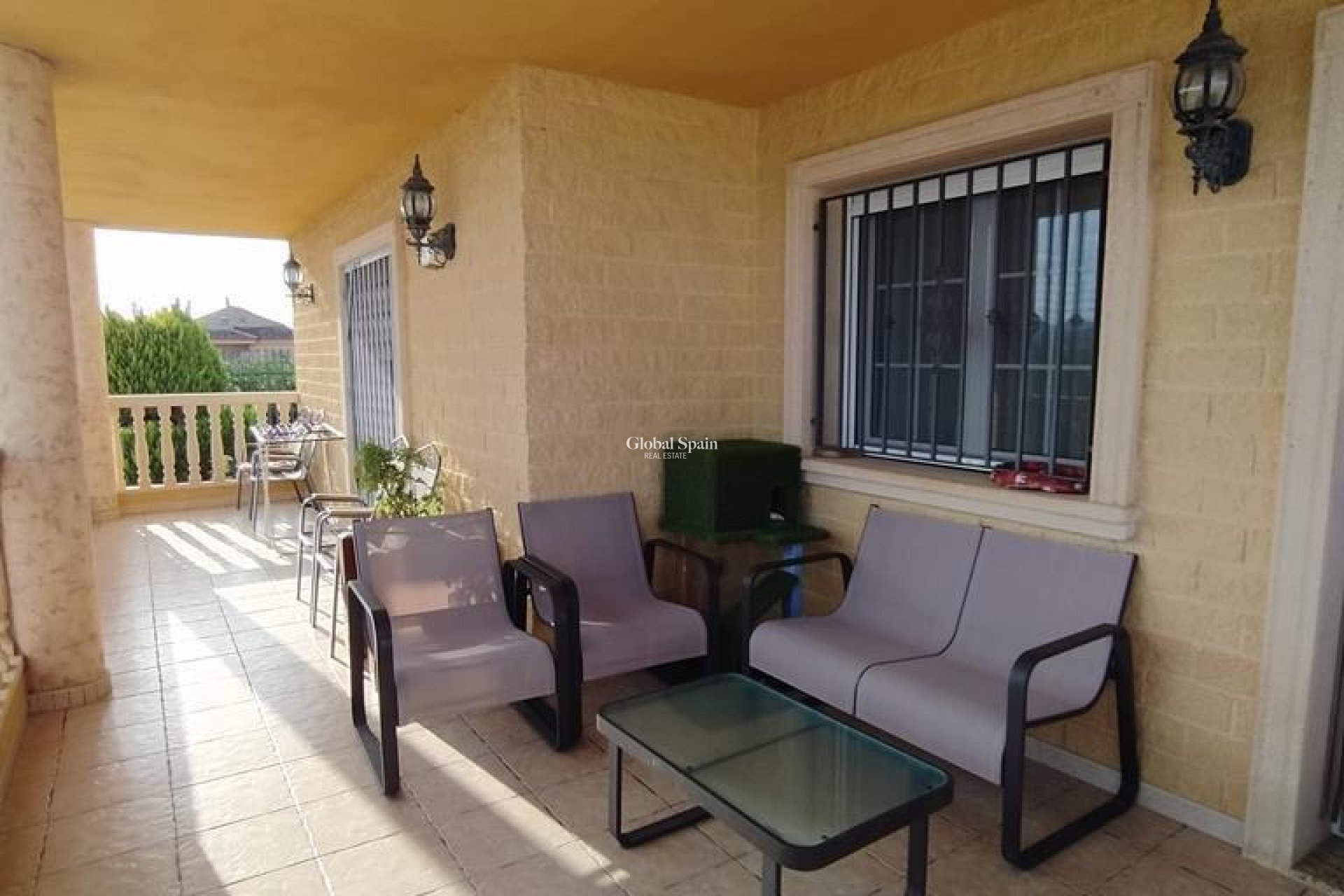 Wederverkoop - VILLA -
ORIHUELA - LOS DESEMPARADOS