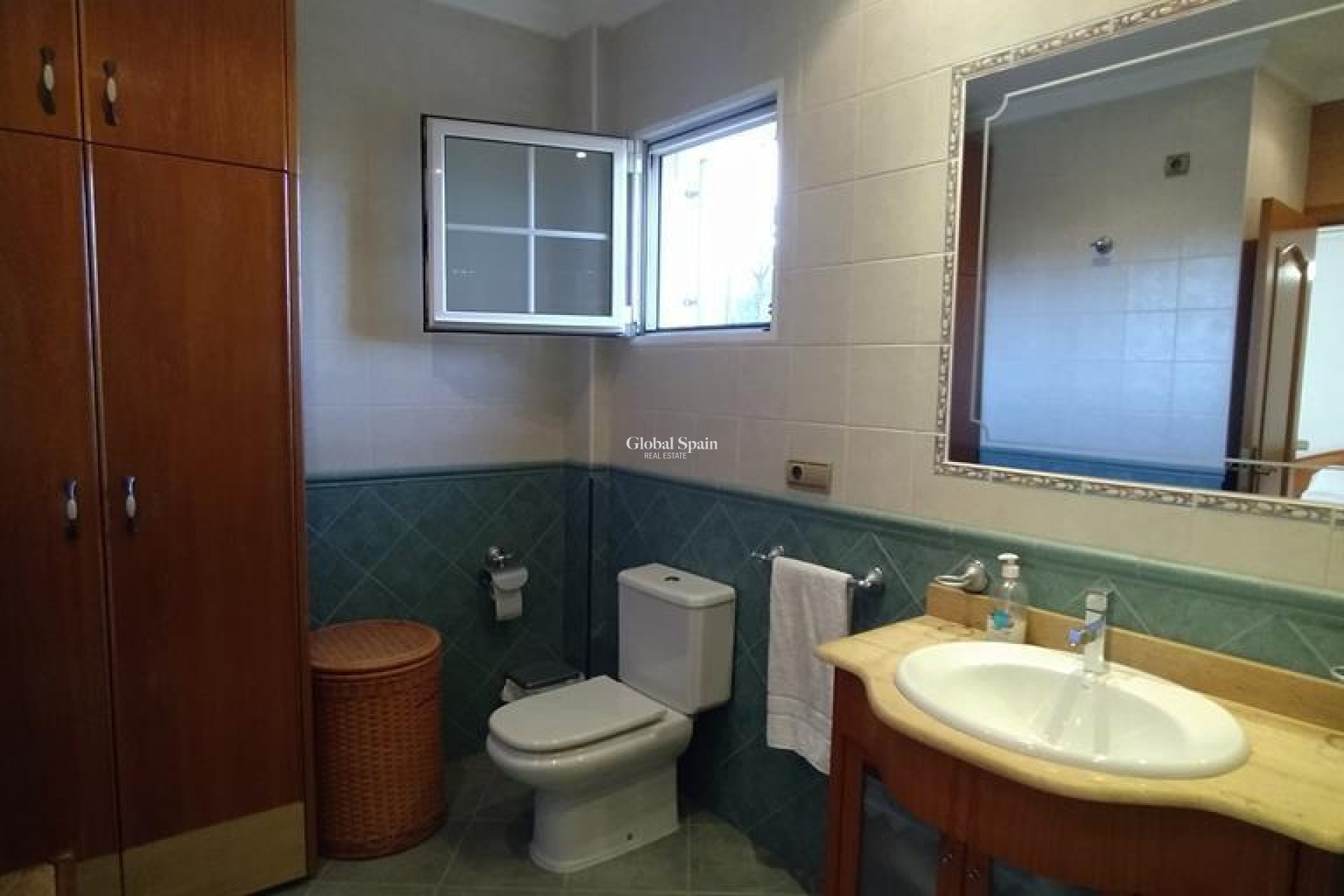 Wederverkoop - VILLA -
ORIHUELA - LOS DESEMPARADOS