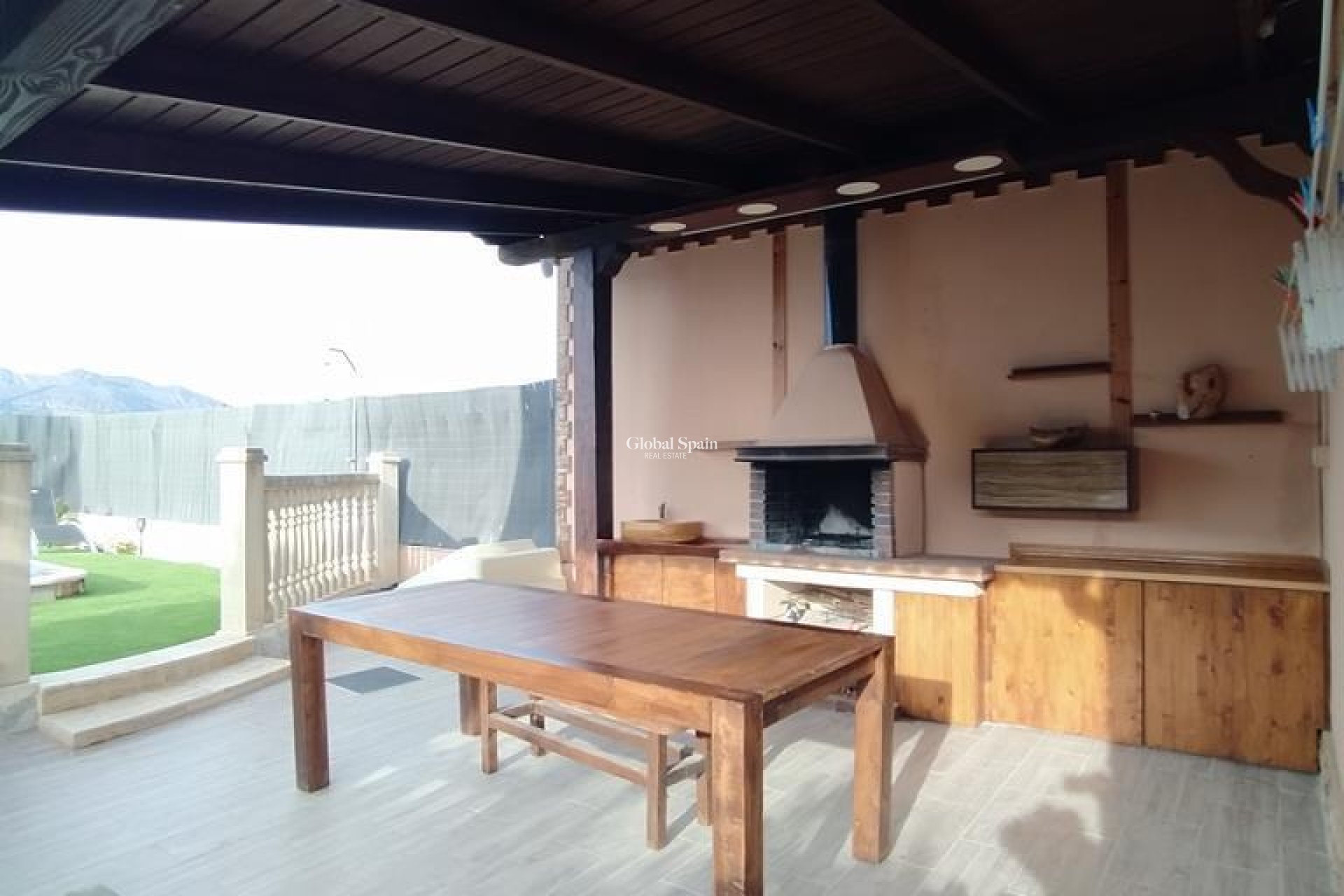 Wederverkoop - VILLA -
ORIHUELA - LOS DESEMPARADOS