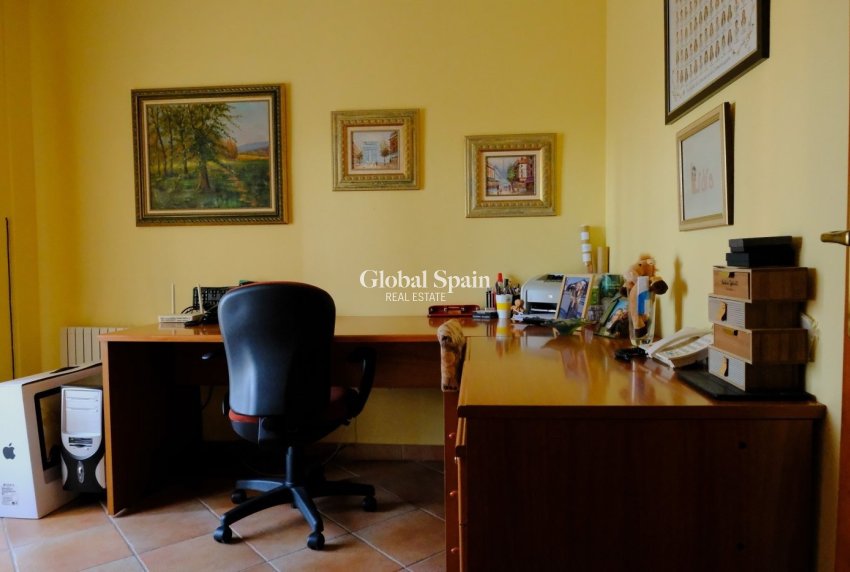 Wederverkoop - VILLA -
ORIHUELA - Orihuela Ciudad