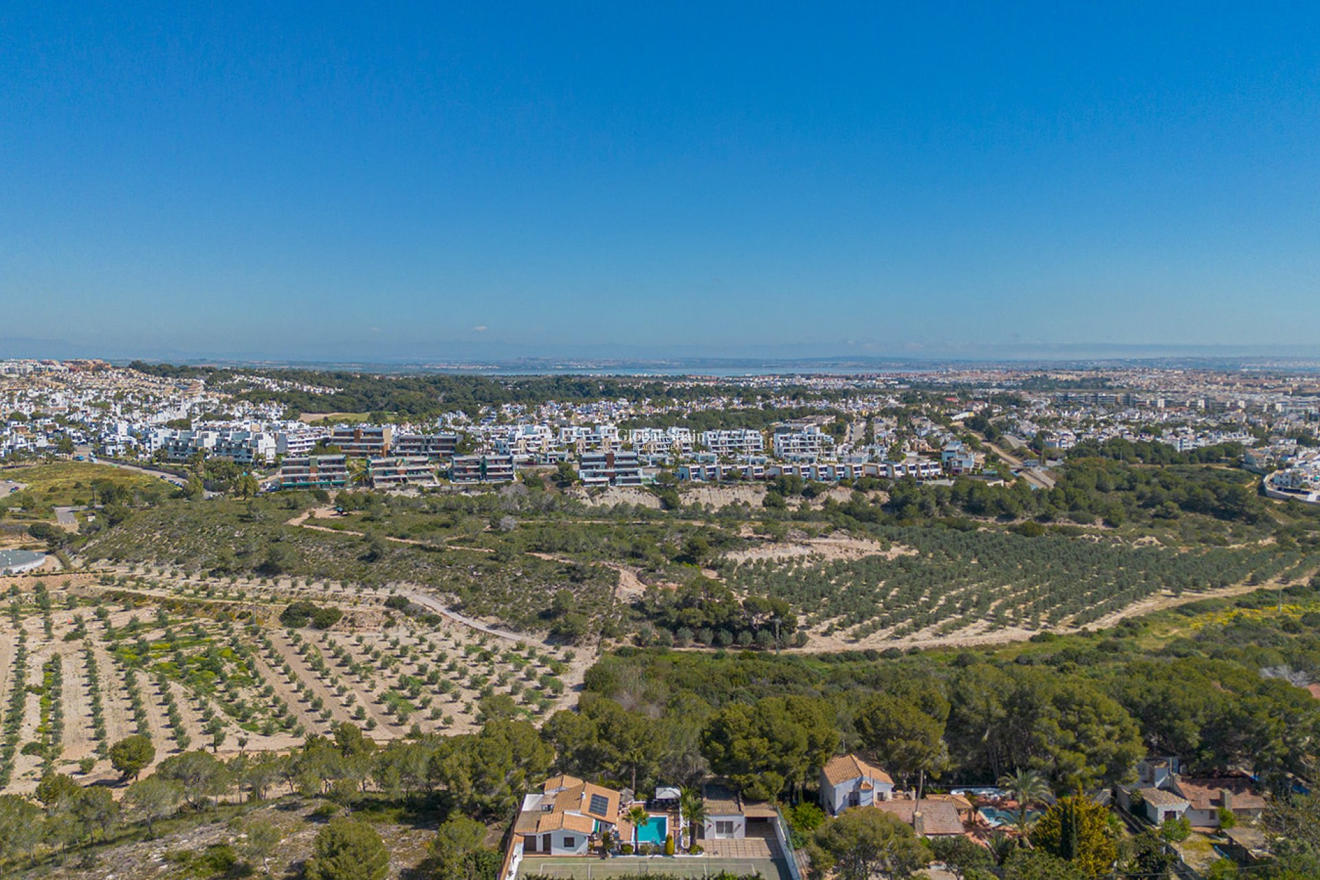 Wederverkoop - VILLA -
ORIHUELA - Orihuela Costa