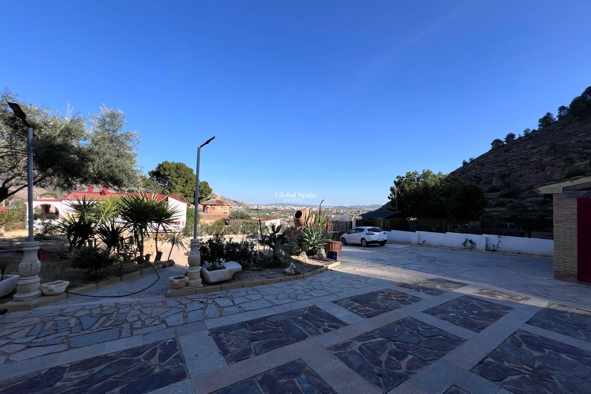 Wederverkoop - VILLA -
ORIHUELA - Raiguero De Bonanza