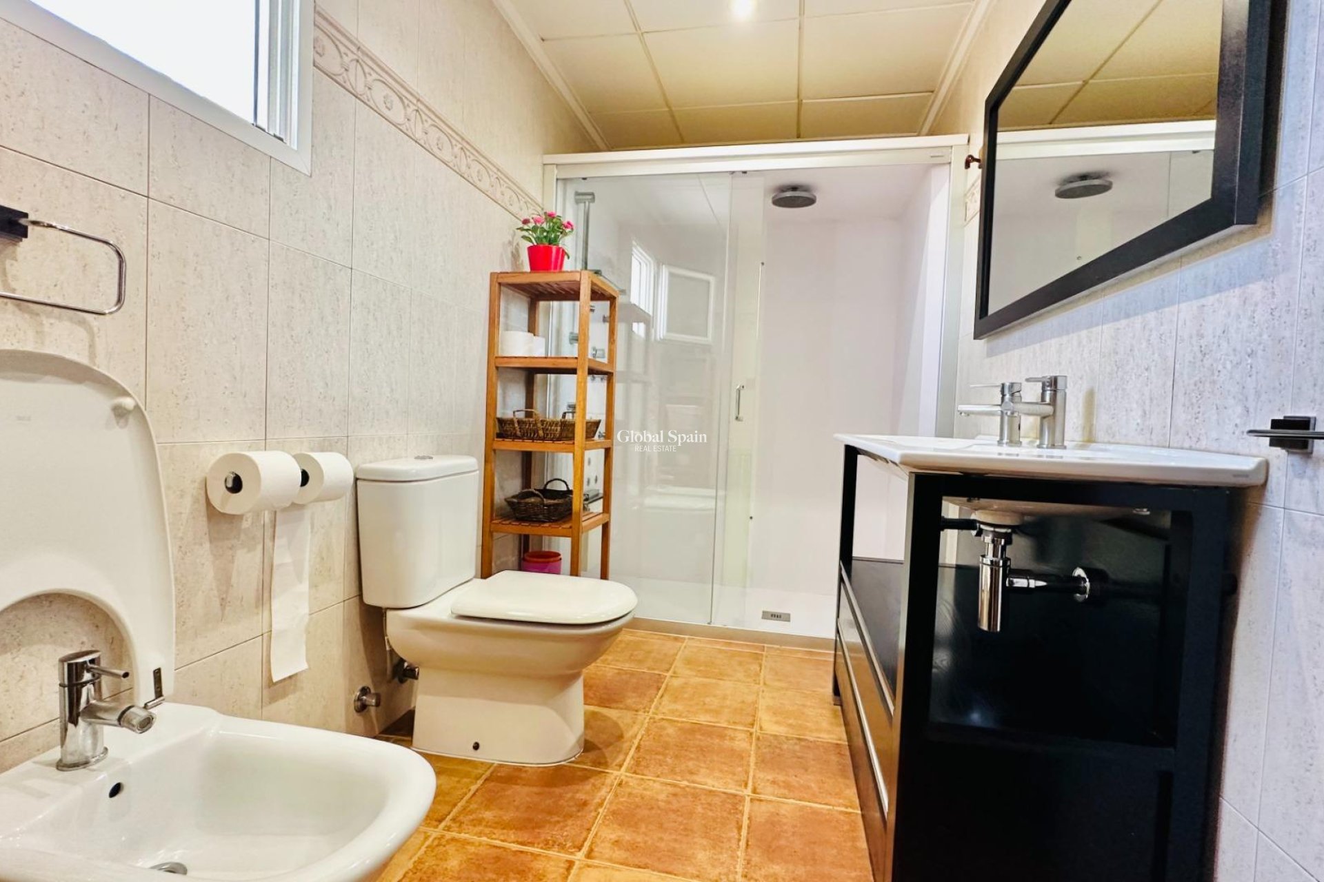 Wederverkoop - VILLA -
ORIHUELA - Urb. Montepinar