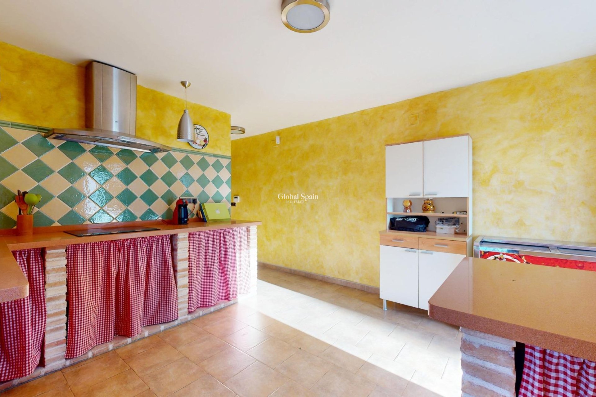 Wederverkoop - VILLA -
ORIHUELA