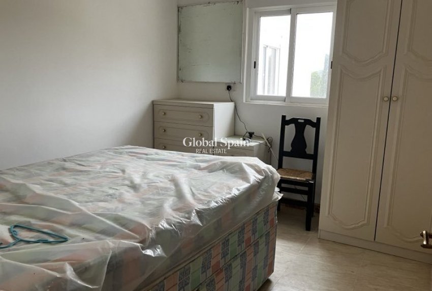 Wederverkoop - VILLA -
ORXETA - Costa Blanca