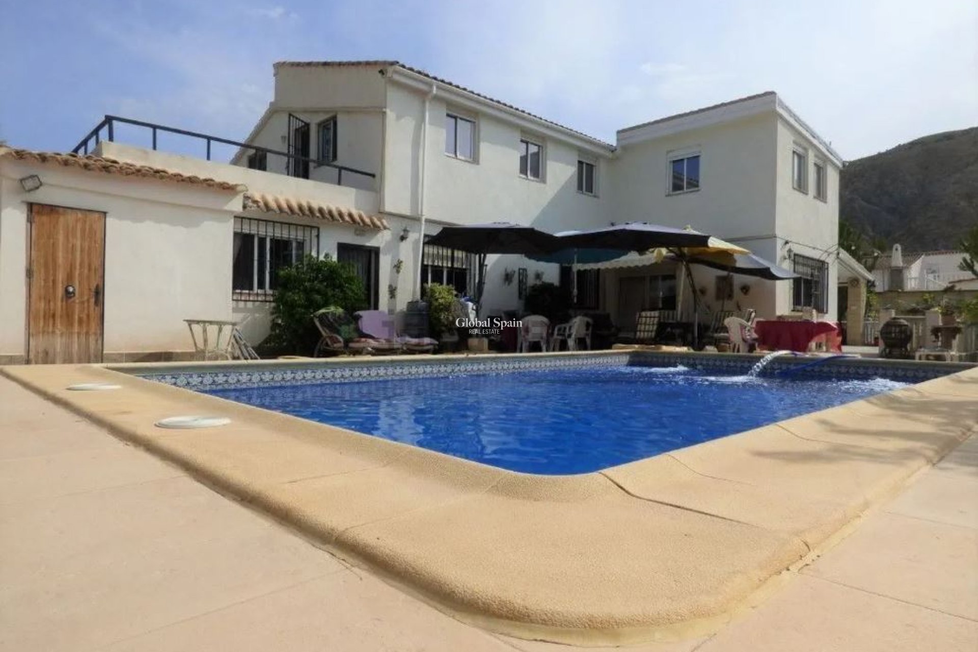 Wederverkoop - VILLA -
ORXETA - Costa Blanca