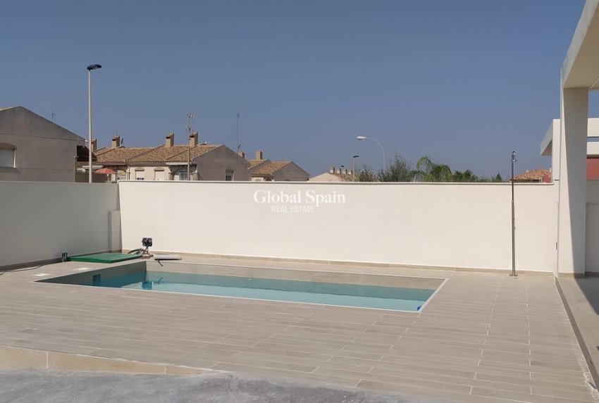 Wederverkoop - Villa Penthouse -
TORREVIEJA - Aguas Nuevas