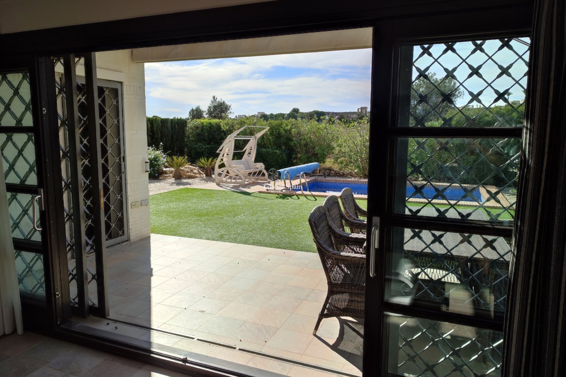 Wederverkoop - VILLA -
PERALEJA GOLF - Inland
