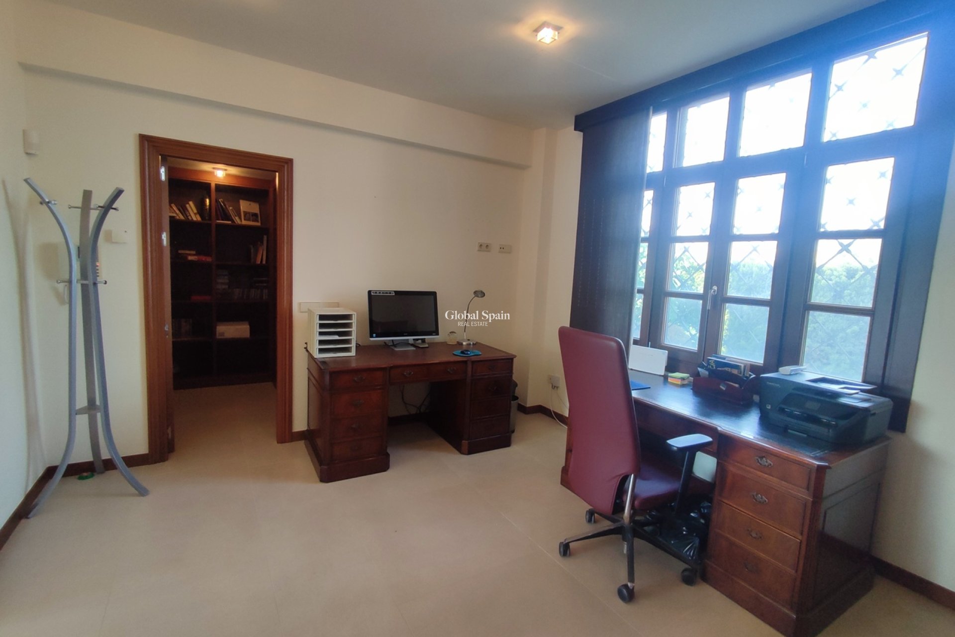 Wederverkoop - VILLA -
PERALEJA GOLF - Inland