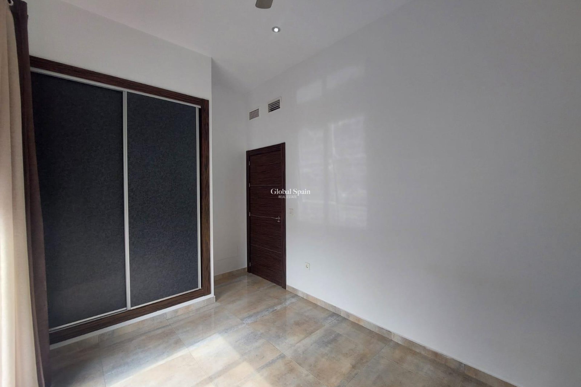 Wederverkoop - VILLA -
PILAR DE LA HORADADA - Costa Blanca