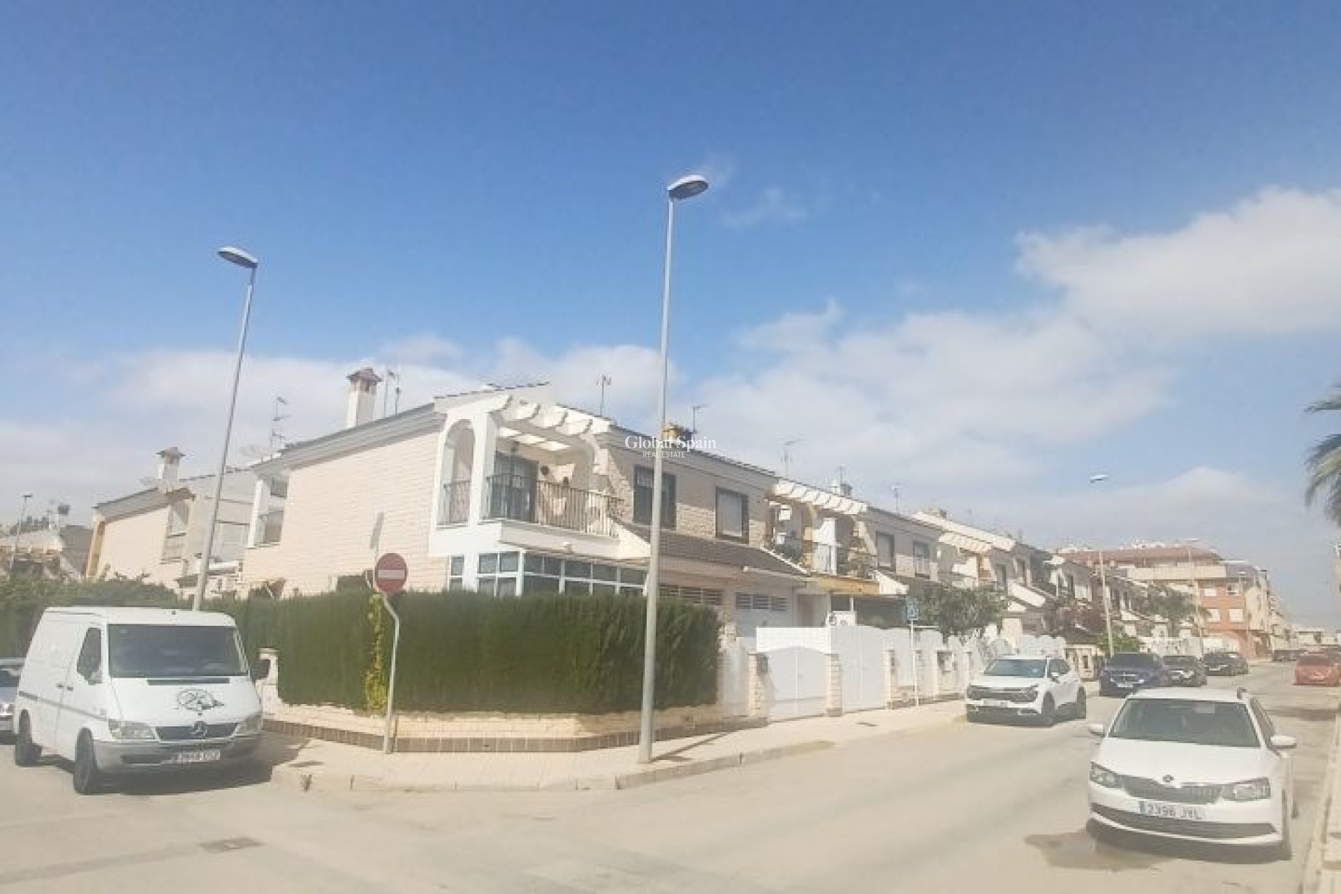 Wederverkoop - VILLA -
PILAR DE LA HORADADA - Costa Blanca