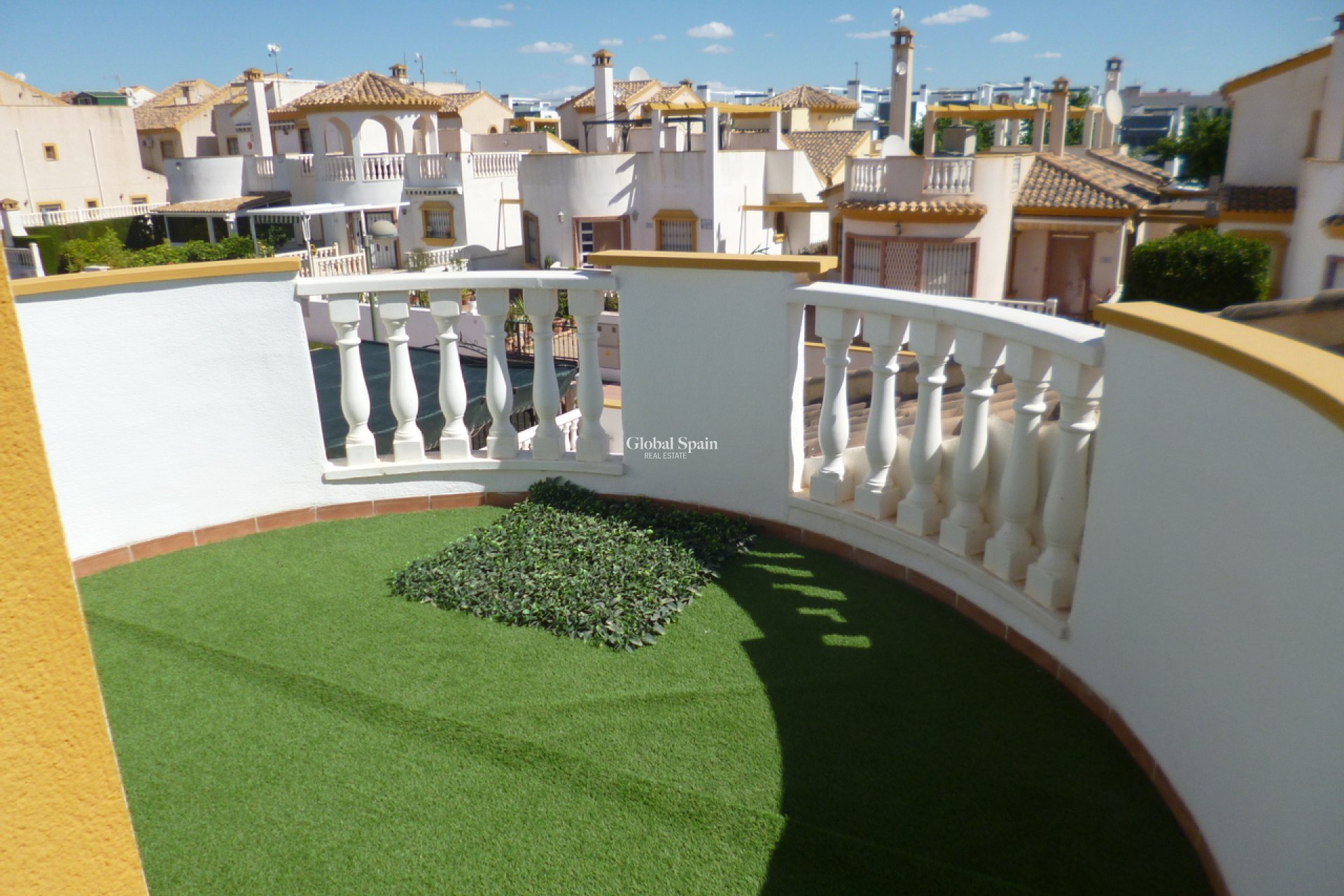 Wederverkoop - VILLA -
PILAR DE LA HORADADA - Costa Blanca