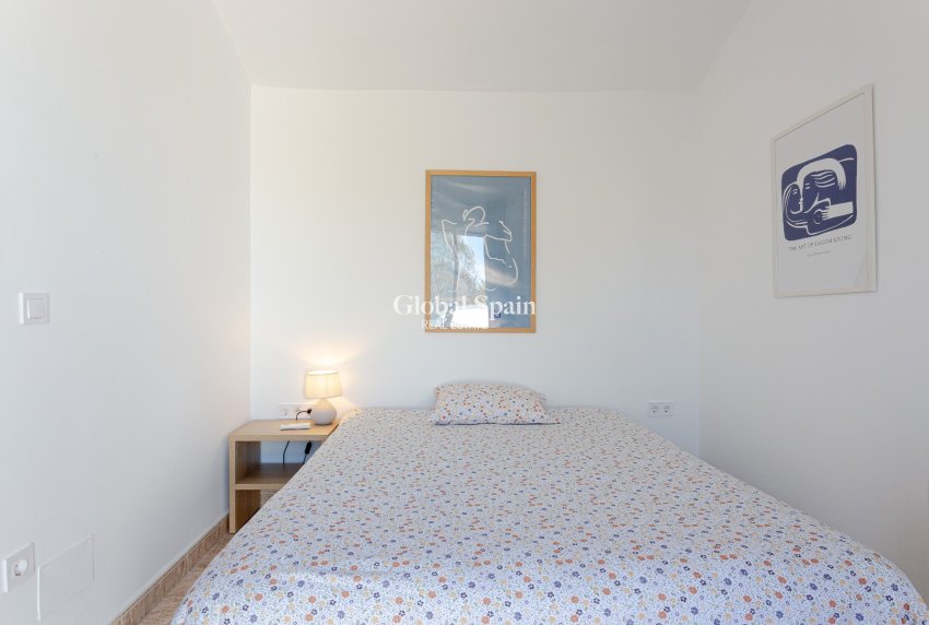 Wederverkoop - VILLA -
PILAR DE LA HORADADA - Costa Blanca