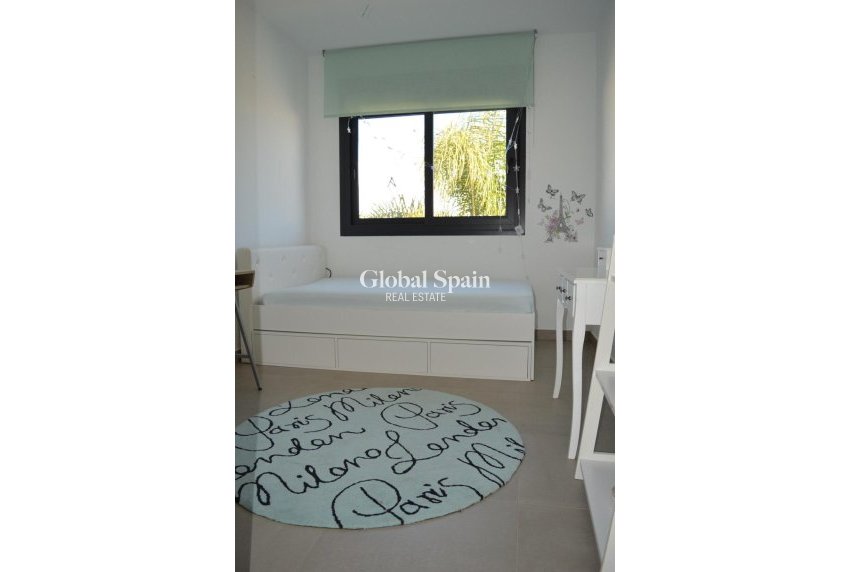 Wederverkoop - VILLA -
PILAR DE LA HORADADA - Las Higuericas