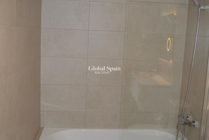 Wederverkoop - VILLA -
PILAR DE LA HORADADA - Las Higuericas