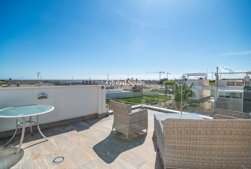 Wederverkoop - VILLA -
PILAR DE LA HORADADA - PÌLAR DE LA HORADADA