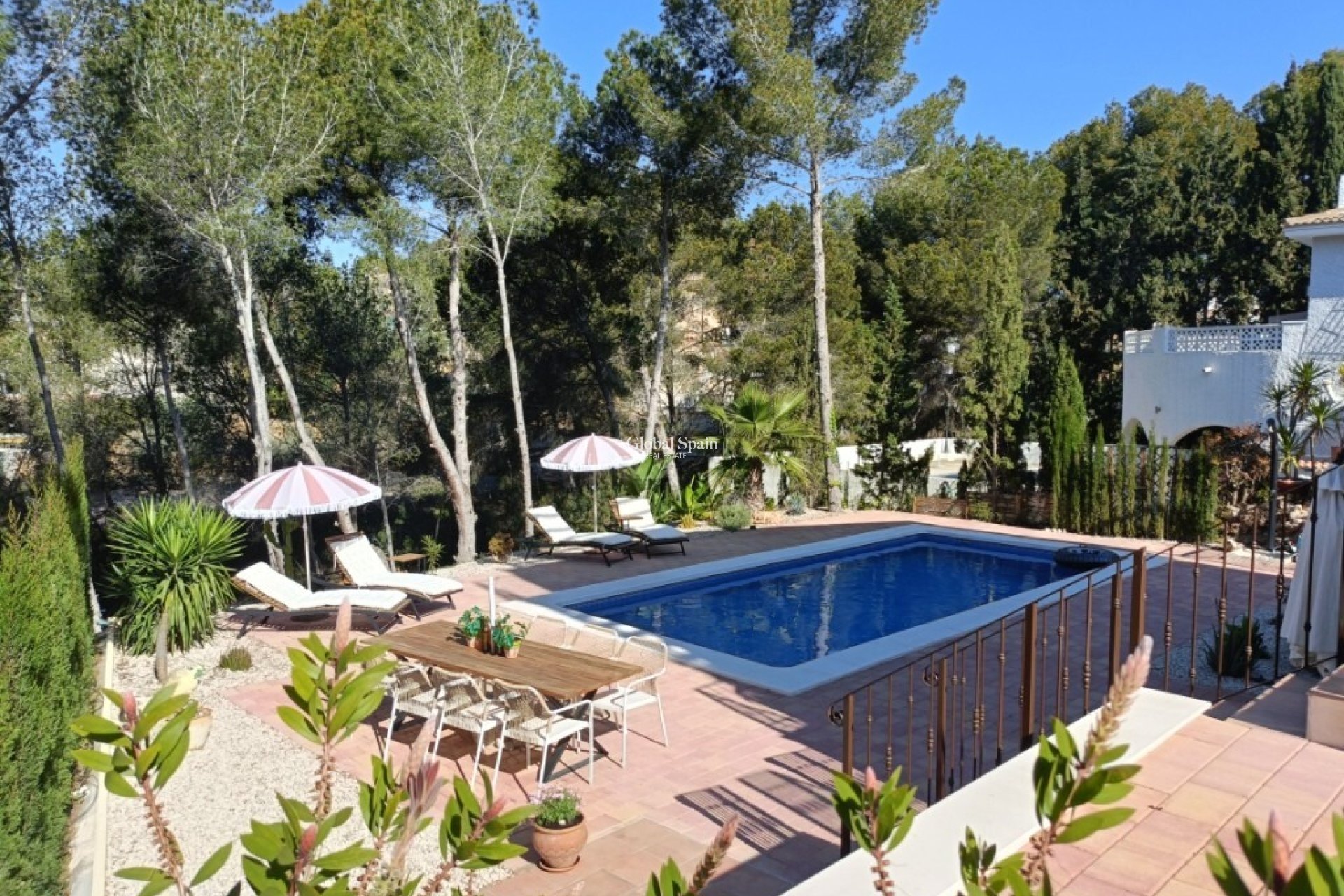 Wederverkoop - VILLA -
PILAR DE LA HORADADA - Pinar de Campoverde