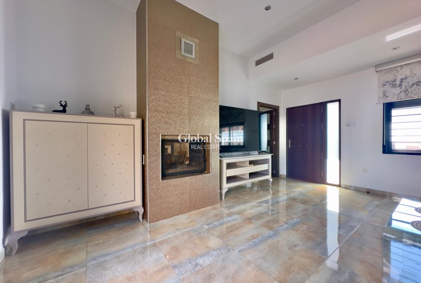 Wederverkoop - VILLA -
PILAR DE LA HORADADA - Torre de la Horadada