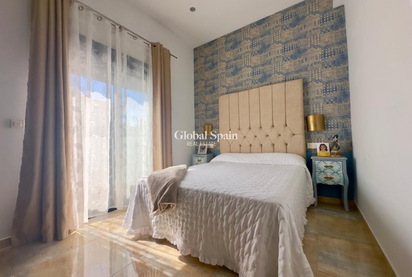 Wederverkoop - VILLA -
PILAR DE LA HORADADA - Torre de la Horadada