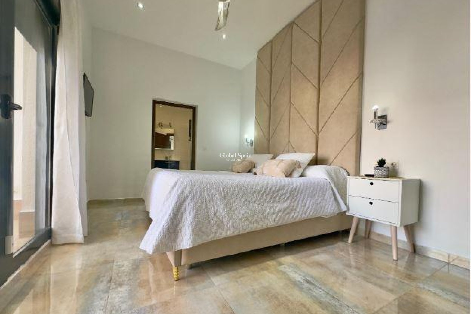 Wederverkoop - VILLA -
PILAR DE LA HORADADA - Torre de la Horadada