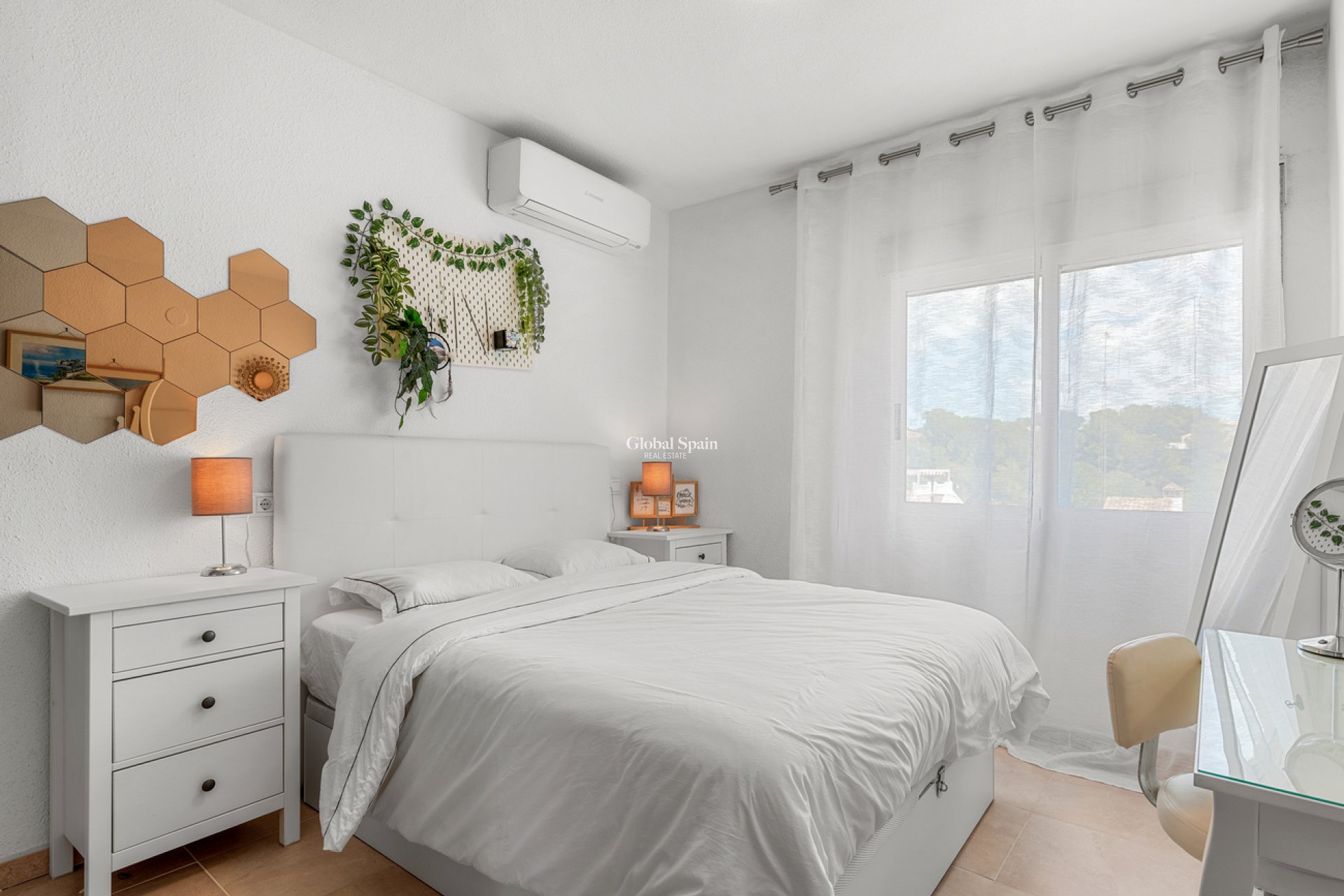 Wederverkoop - VILLA -
PINAR DE CAMPOVERDE - Costa Blanca