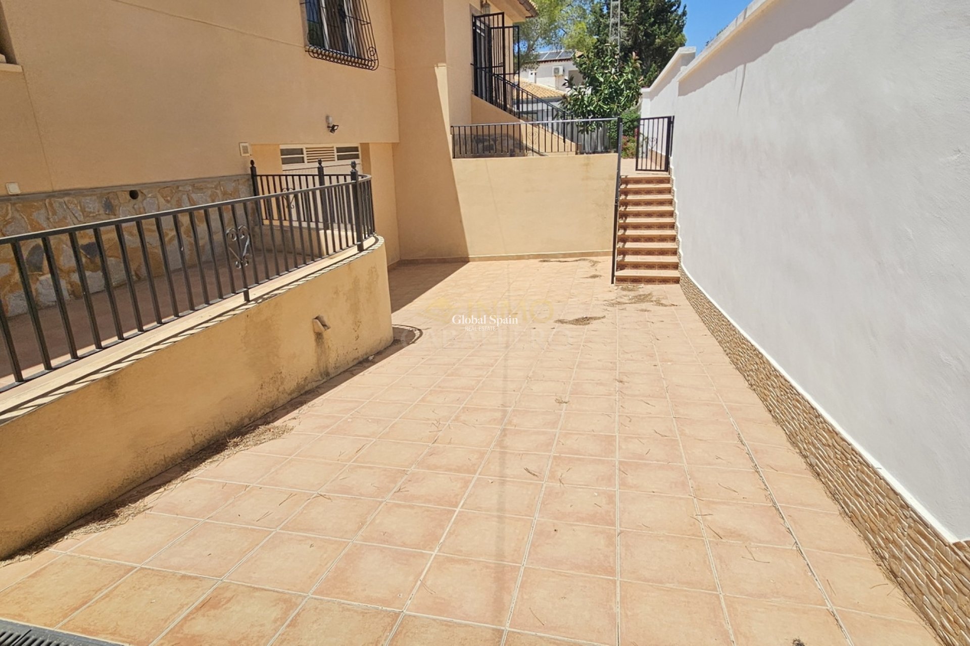 Wederverkoop - VILLA -
PINAR DE CAMPOVERDE - Inland