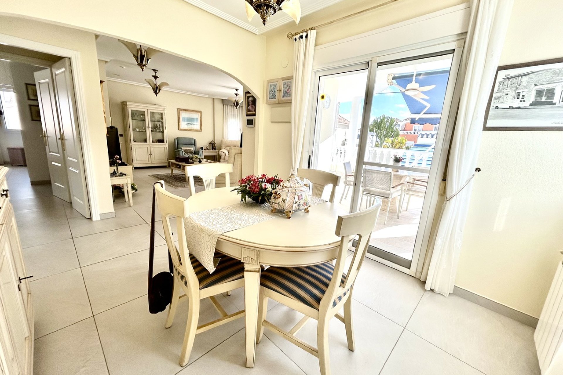 Wederverkoop - VILLA -
PINAR DE CAMPOVERDE - Inland